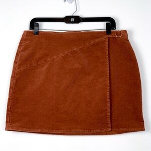 Retro corduroy miniskirt faux wrap skirt by SO in brown stretch corduroy size 17